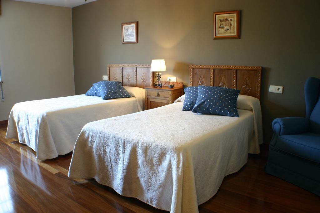 Fonte San Pedrin Guest House Cajide Bagian luar foto